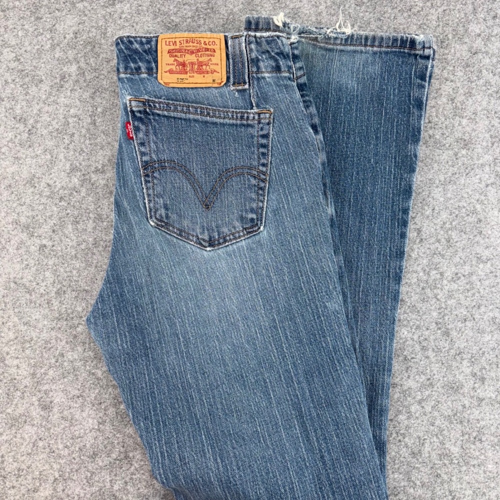Levis 525 Nouveau Low Boot Cut Jeans Women 8M Medium Wash Blue Denim Stretch Y2K